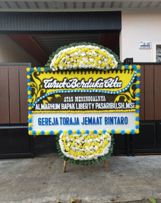 Papan Bunga Duka di Takeran