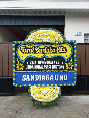 Papan Bunga Duka di Takeran